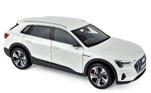 Audi e-tron 2019 hvid 1:18