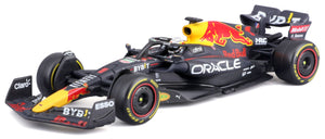 Red Bull RB18 #1 MAX VERSTAPPEN 2022 with helmet Formel 1 1:43