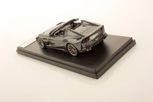 Indlæs billede til gallerivisning FERRARI 812 GTS GRIGIO SILVERSTONE- WHITE YELLOW LIVERY 1:43