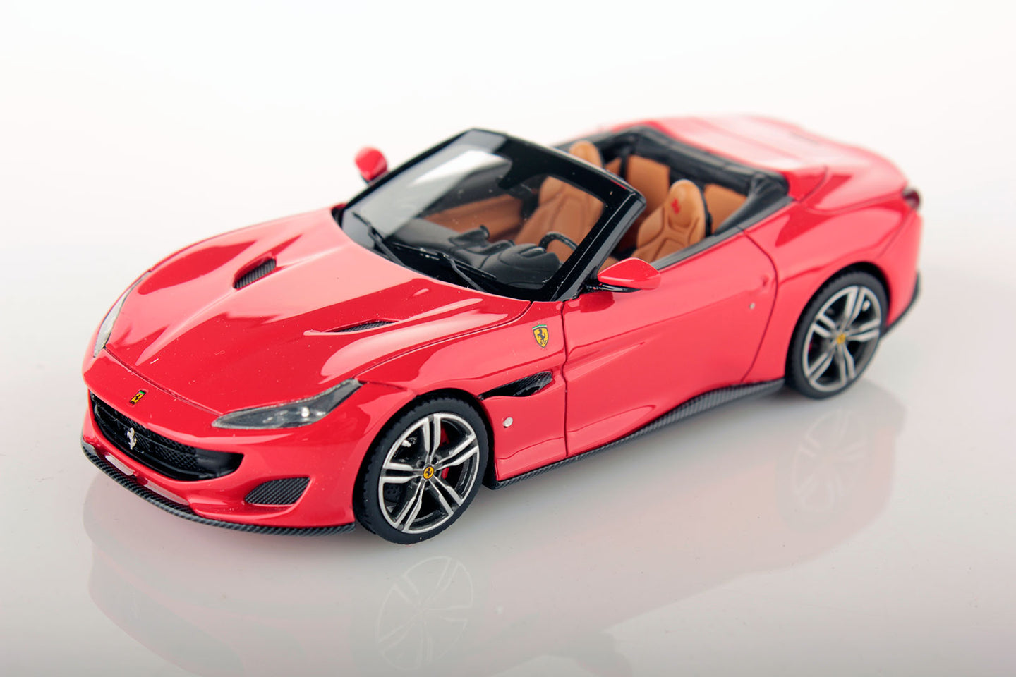 FERRARI PORTOFINO OPEN ROOF ROSSO SCUDERIA 1:43