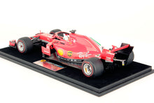 Indlæs billede til gallerivisning FERRARI SF71H S.VETTEL 2018 N.5 WINNER CANADIAN GP 50th VICTORY 1:18