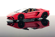Indlæs billede til gallerivisning LAMBORGHINI AVENTADOR S ROADSTER ROSSO MARS 1:43