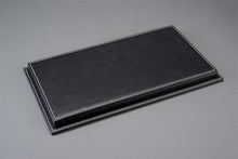 Indlæs billede til gallerivisning 1:18 Mulhouse Deluxe Display Case with Leather Black Base