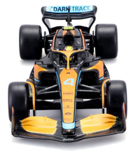 Indlæs billede til gallerivisning Mclaren MCL 36 #4 LANDO NORRIS 2022 with helmet Formel 1 1:43